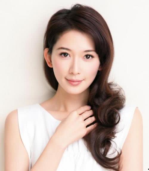 台媒爆料林志玲婚变新闻,台媒曝女神婚姻疑云笼罩  第2张